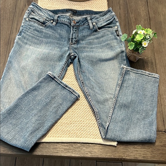 Silver Jeans Denim - SILVER JEANS SUKI Straight Leg Classic Light Blue Women's Jeans Size 31